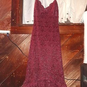 burgundy betsey johnson dress junior's size large